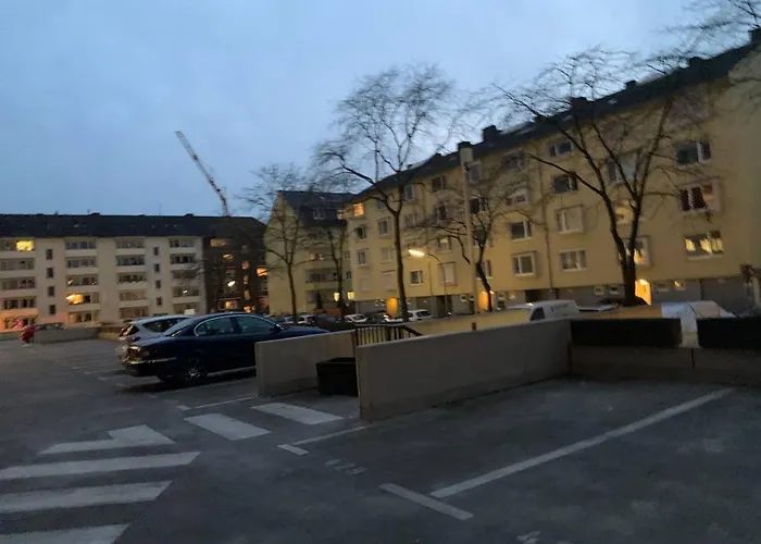 Moeblierte Apartment Im Herkules Koeln Neuehrenfeld